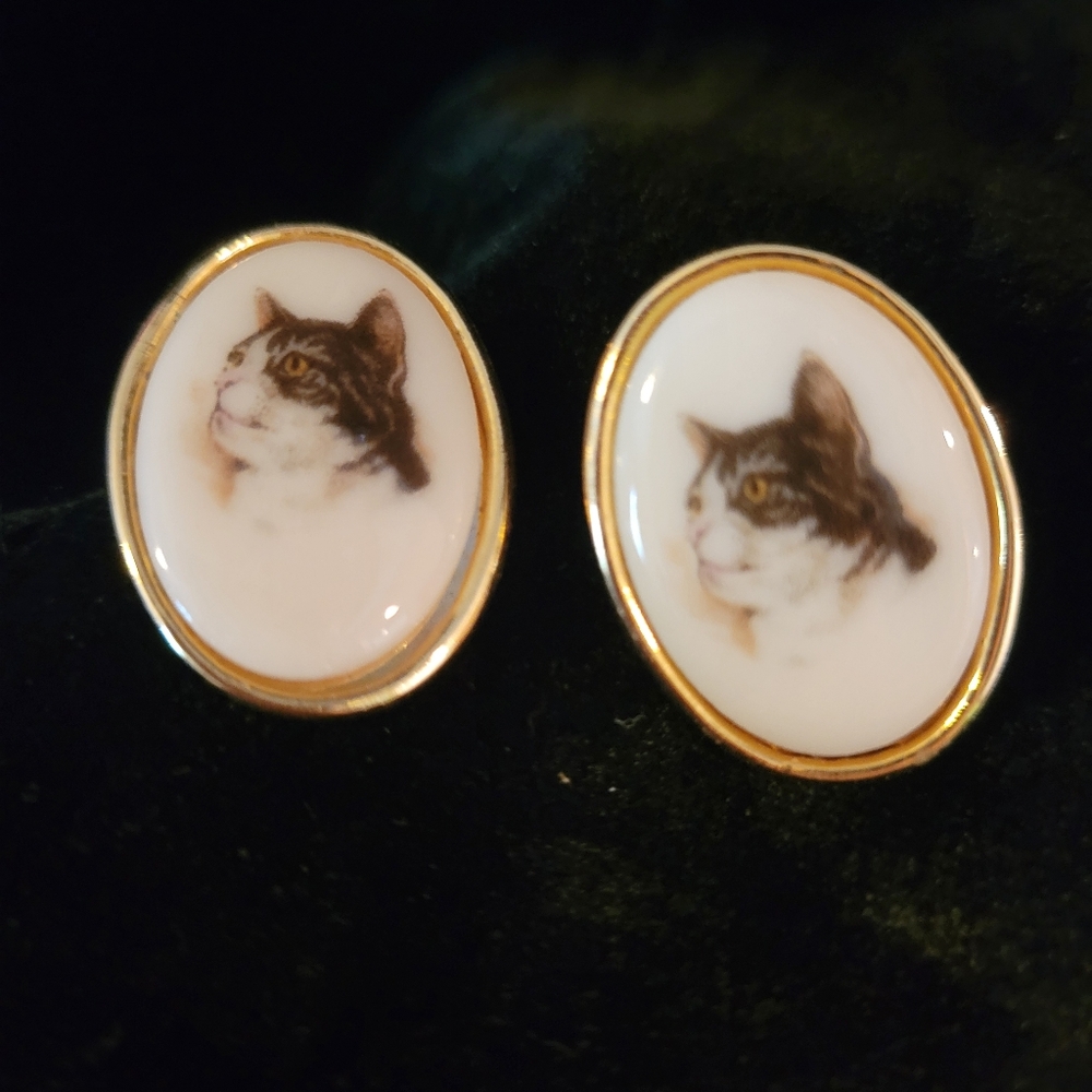 Cute Cat Earrings ~ Crafts ~ Assemblage ~ Repurpose ~ Pierced - No Backs - Picture 10 of 16